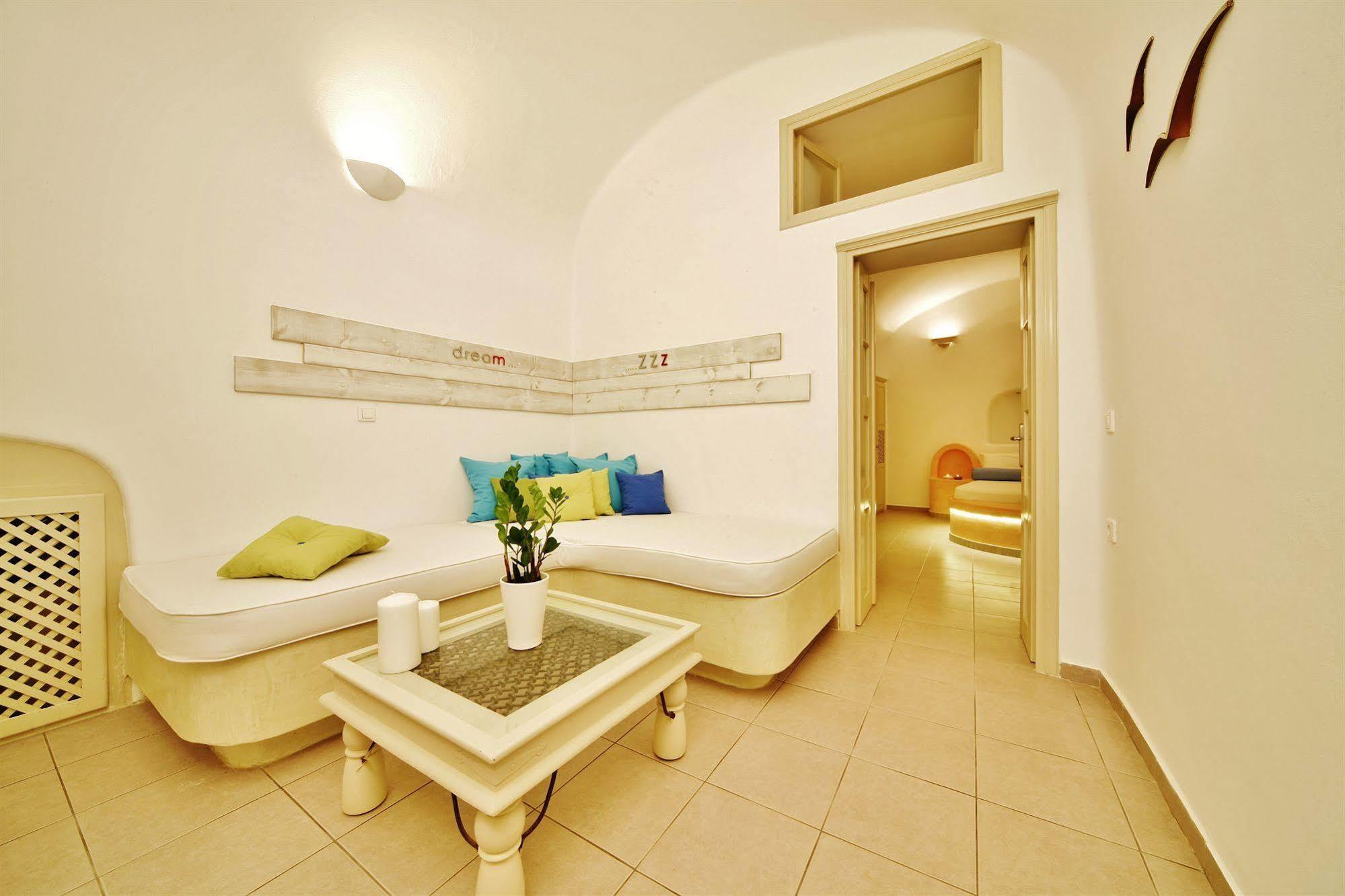 Chroma Suites Oía Exteriér fotografie