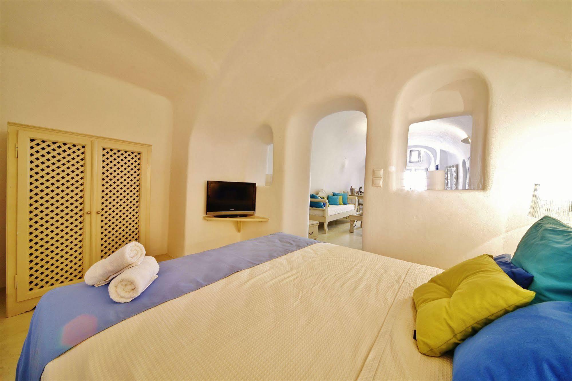 Chroma Suites Oía Exteriér fotografie